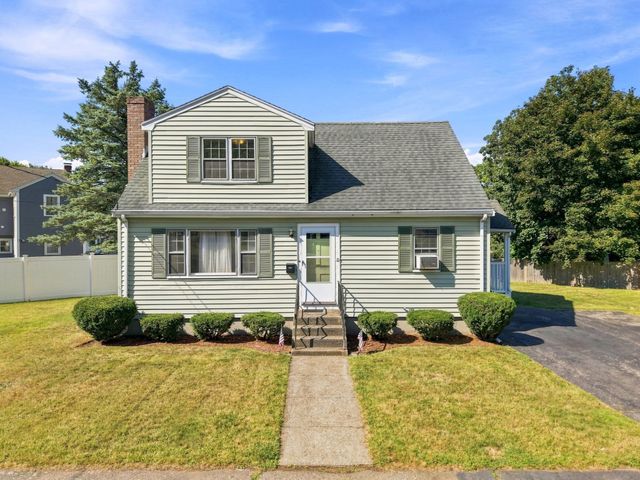 125 Whitehall St, Dedham, MA 02026