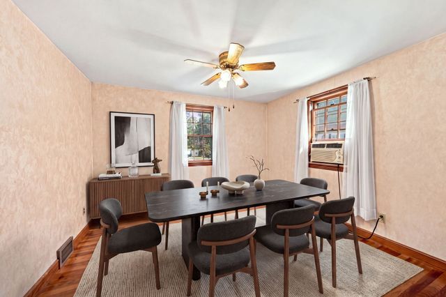 125 Whitehall St, Dedham, MA 02026