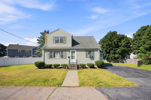 125 Whitehall St, Dedham, MA 02026