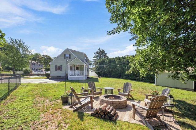 125 Whitehall St, Dedham, MA 02026