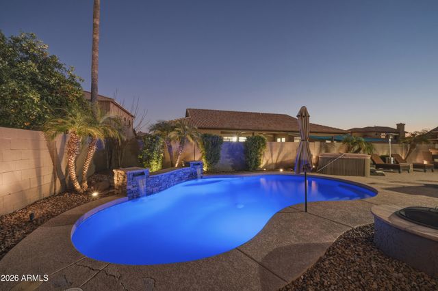 221 E APPALOOSA Court, Gilbert, AZ 85296