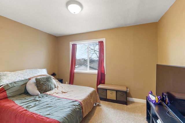 8196 Custers Trail, Inver Grove Heights, MN 55076