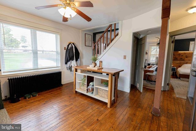 235 N KING ST, Denver, PA 17517