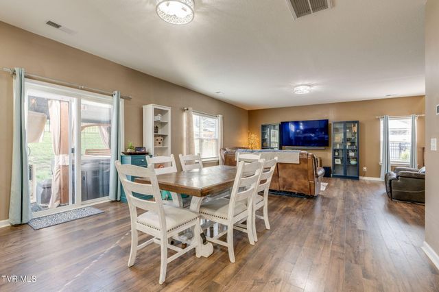 2330 Evarts Hill Drive, Kingsport, TN 37664