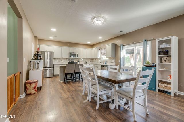 2330 Evarts Hill Drive, Kingsport, TN 37664