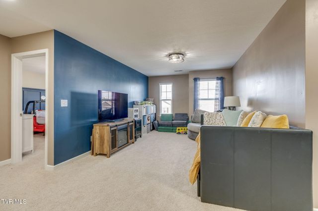 2330 Evarts Hill Drive, Kingsport, TN 37664
