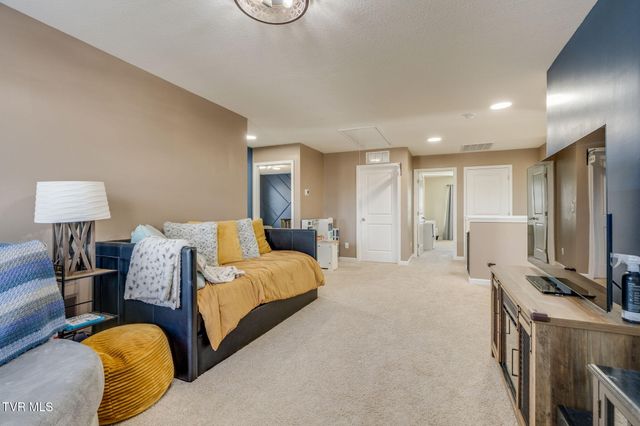 2330 Evarts Hill Drive, Kingsport, TN 37664