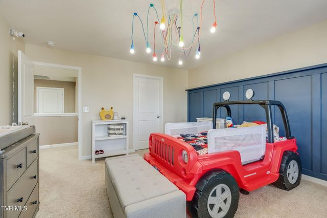 2330 Evarts Hill Drive, Kingsport, TN 37664