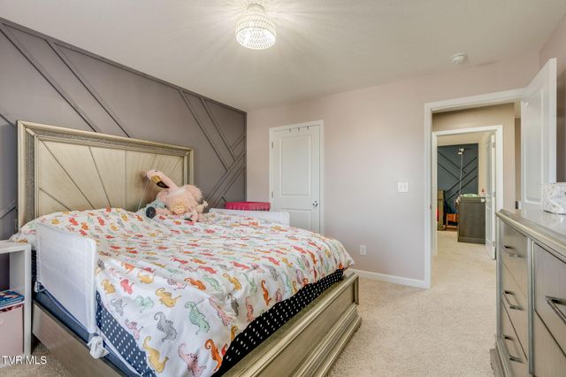 2330 Evarts Hill Drive, Kingsport, TN 37664