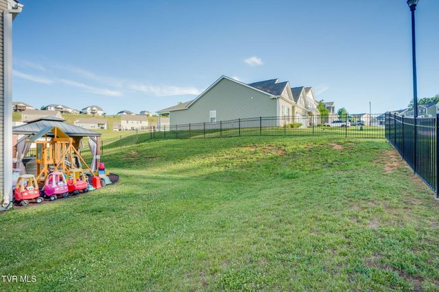 2330 Evarts Hill Drive, Kingsport, TN 37664