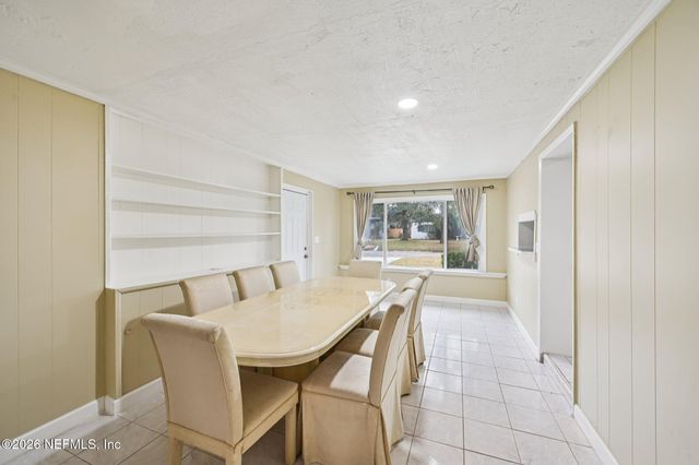 6332 BADNUR Drive, Jacksonville, FL 32210