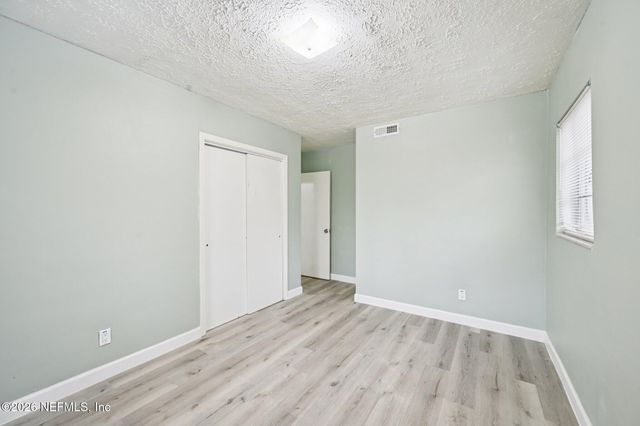 6332 BADNUR Drive, Jacksonville, FL 32210