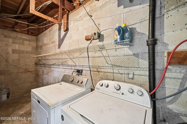 6332 BADNUR Drive, Jacksonville, FL 32210