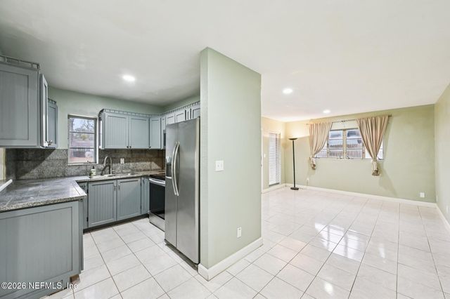 6332 BADNUR Drive, Jacksonville, FL 32210