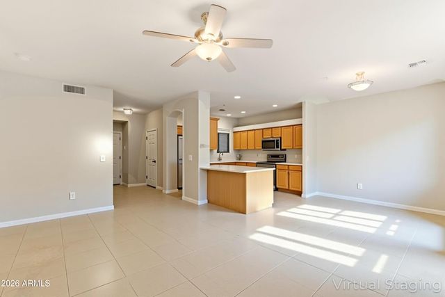 13606 N CAMBRIA Drive 105, Fountain Hills, AZ 85268