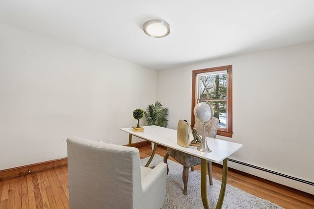 9 Balfour St, Lexington, MA 02421