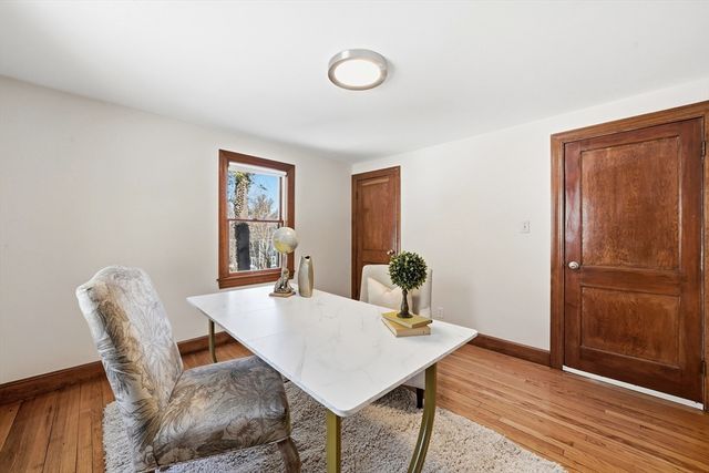 9 Balfour St, Lexington, MA 02421