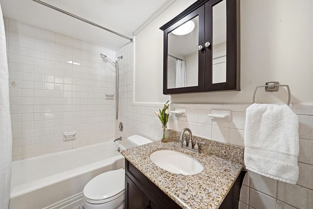 9 Balfour St, Lexington, MA 02421