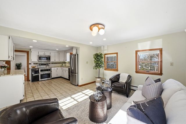 9 Balfour St, Lexington, MA 02421