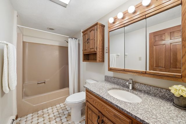 9 Balfour St, Lexington, MA 02421