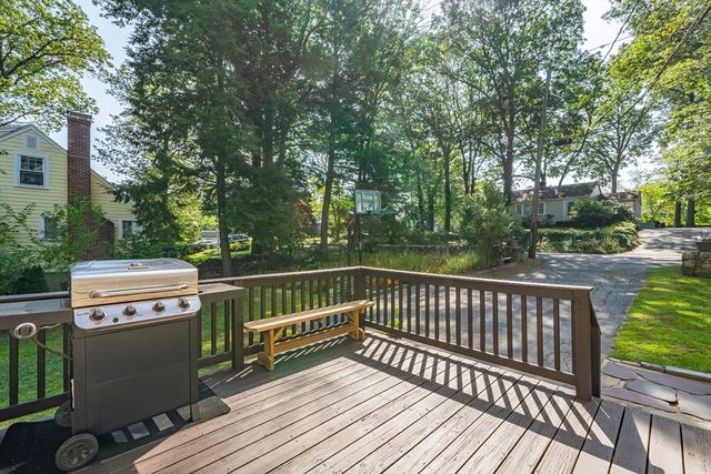 9 Balfour St, Lexington, MA 02421