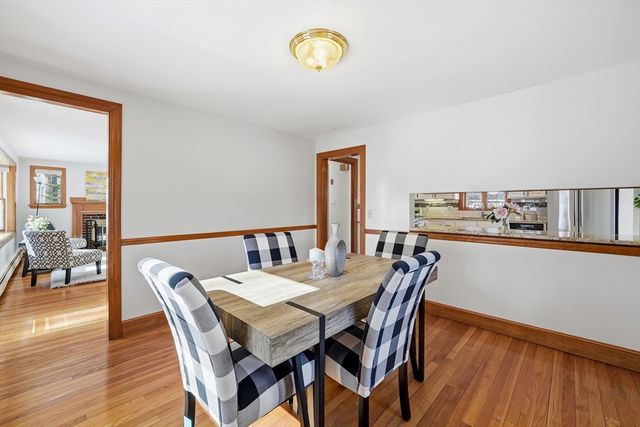 9 Balfour St, Lexington, MA 02421