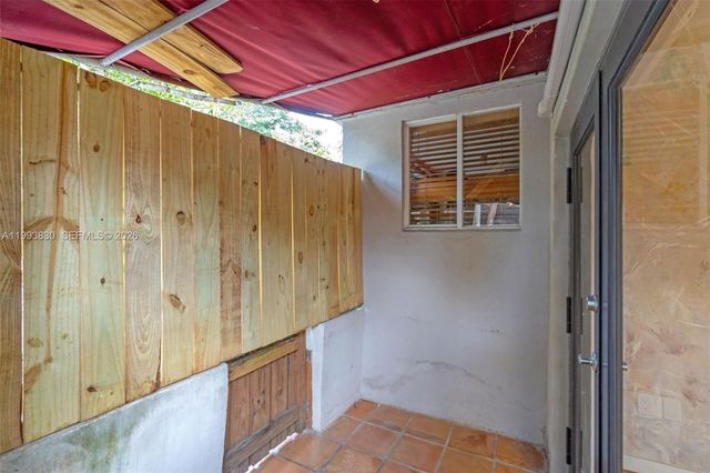 6295 SW 29th St 1, Miami, FL 33155