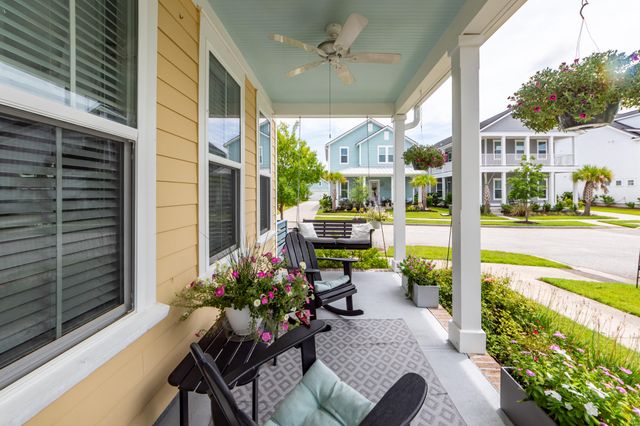 125 Sugarberry Way, Summerville, SC 29485