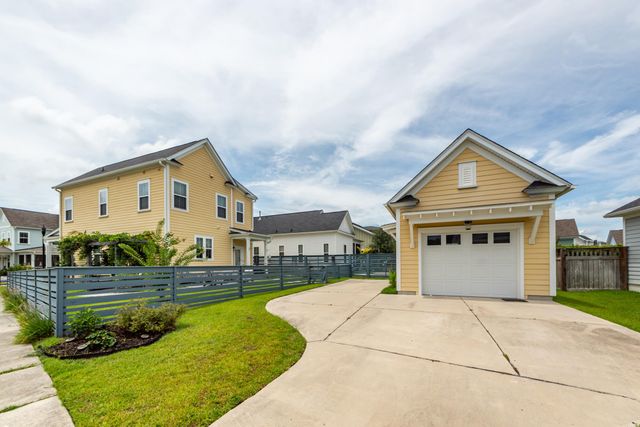 125 Sugarberry Way, Summerville, SC 29485