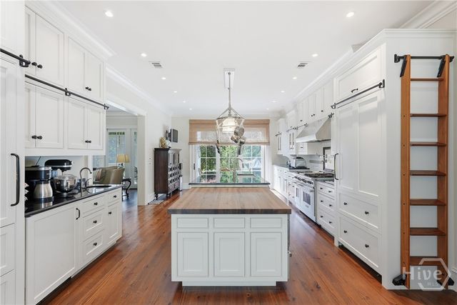 552 Myrtle Grove Lane, Richmond Hill, GA 31324