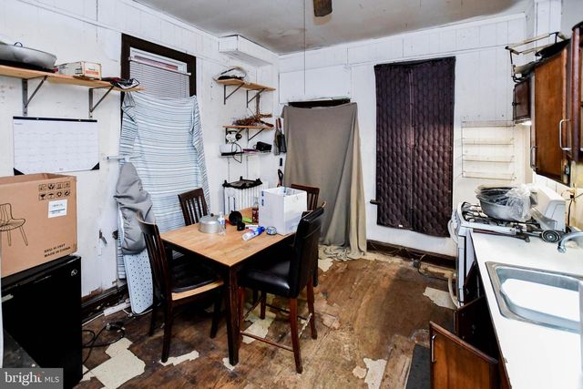 44 Q STREET, Washington, DC 20002