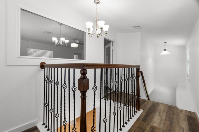 118 Waterwood Drive, Huffman, TX 77336