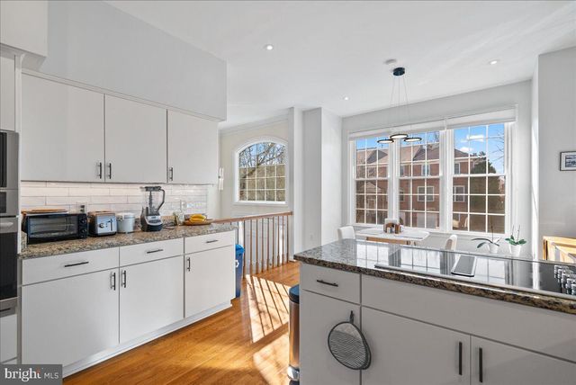 2071 VAN TUYL PL, Falls Church, VA 22043