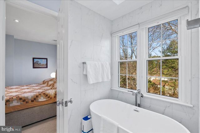 2071 VAN TUYL PL, Falls Church, VA 22043