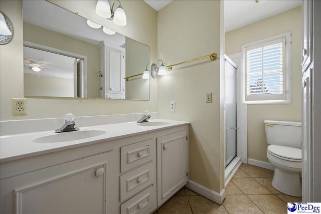1209 Forest Dr, Hartsville, SC 29550