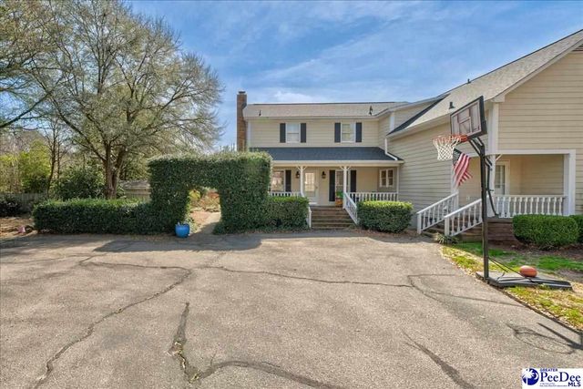1209 Forest Dr, Hartsville, SC 29550