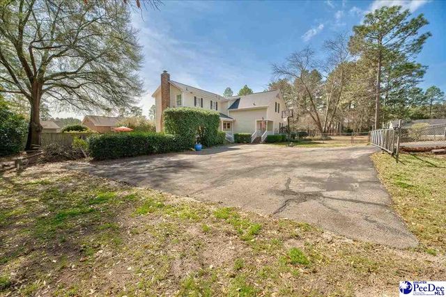 1209 Forest Dr, Hartsville, SC 29550