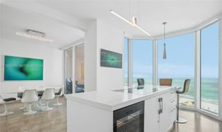 300 S Pointe Dr 3502, Miami Beach, FL 33139