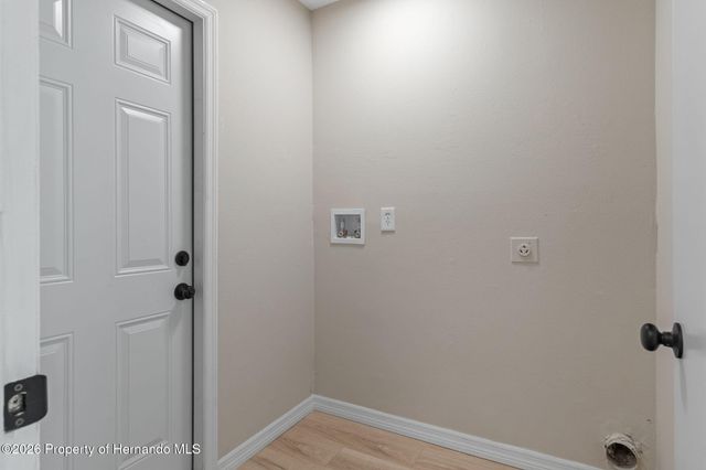 12036 Country Cove Avenue, Hudson, FL 34669