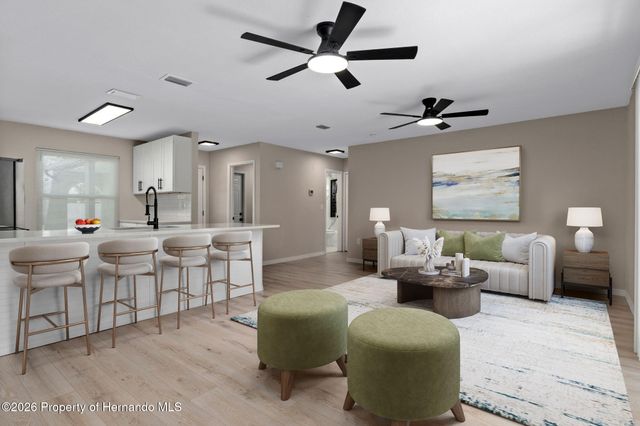 12036 Country Cove Avenue, Hudson, FL 34669