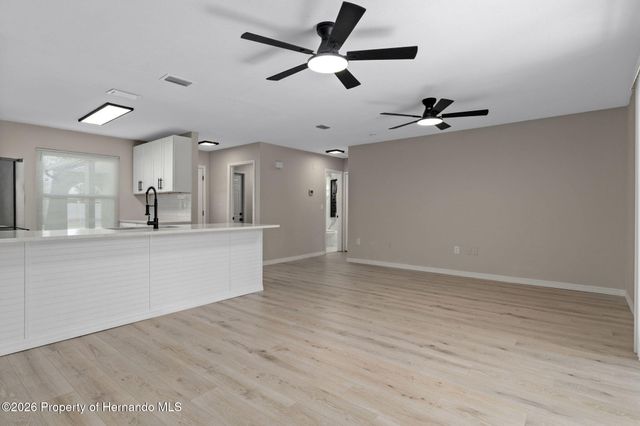 12036 Country Cove Avenue, Hudson, FL 34669
