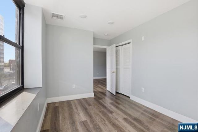 231 Market Street, Paterson, NJ 07505