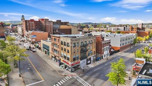 231 Market Street, Paterson, NJ 07505