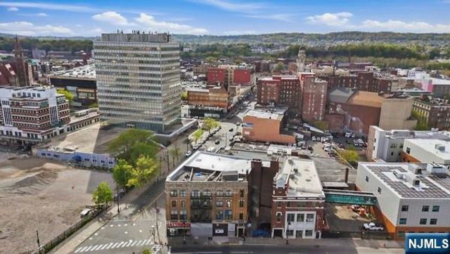 231 Market Street, Paterson, NJ 07505