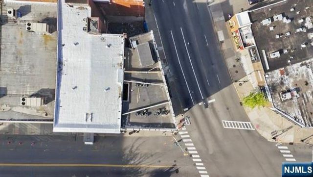 231 Market Street, Paterson, NJ 07505