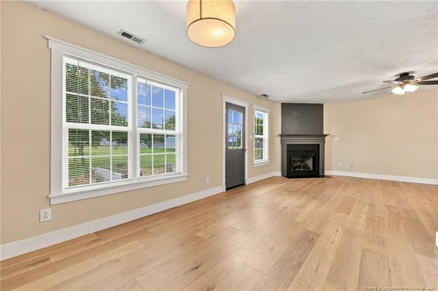146 Cavalier Drive, Raeford, NC 28376