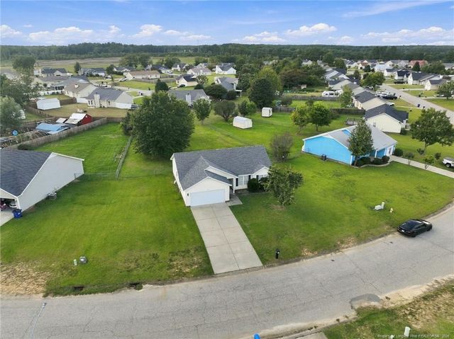 146 Cavalier Drive, Raeford, NC 28376