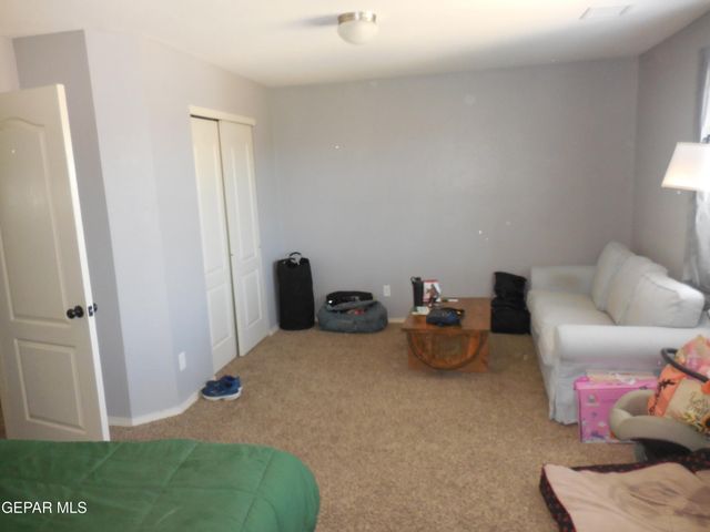 7045 EAGLE NEST Court, El Paso, TX 79934