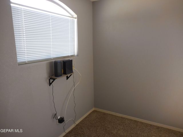 7045 EAGLE NEST Court, El Paso, TX 79934