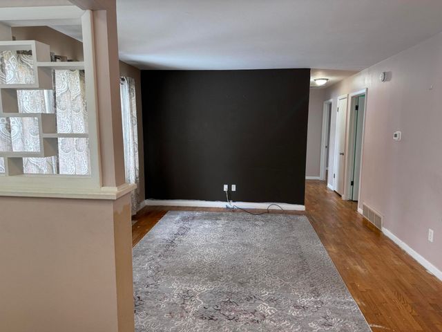 409 Weeks Avenue, Battle Creek City, MI 49015